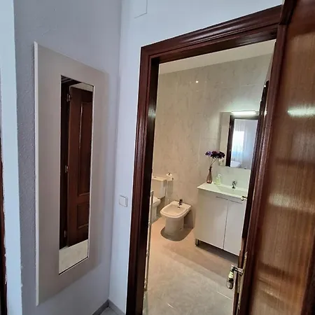 Piso California 3 Aire Acondicionado, Wifi, 4 Camas *