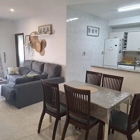 Piso California 3 Aire Acondicionado, Wifi, 4 Camas